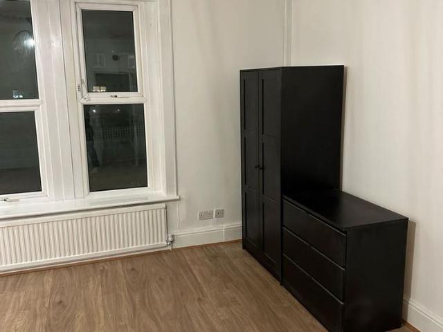 Studio for rent in Friern Barnet, Greater London