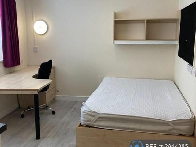 Studio for rent in Upper Bangor, Bangor