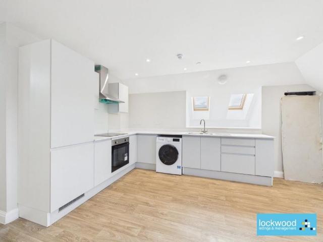 Studio for rent in Egham, Runnymede