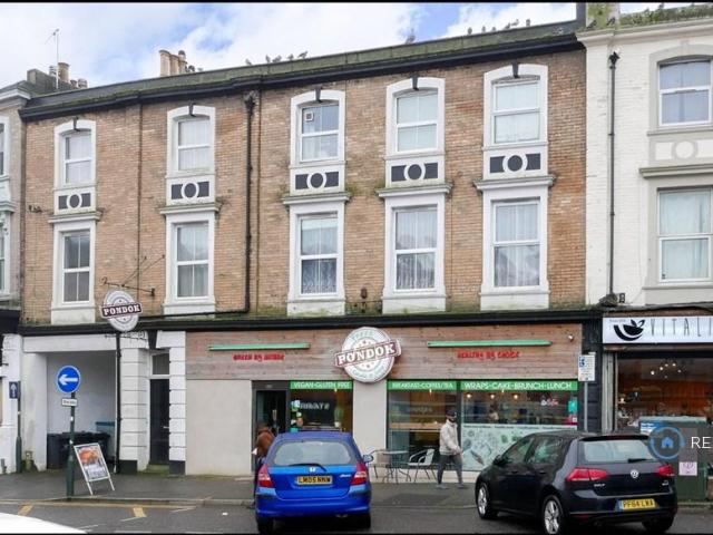 Flat for rent in West Cliff, Bournemouth