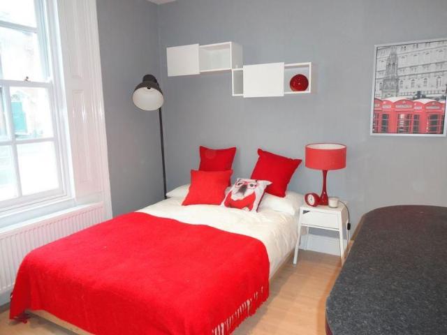Studio for rent in St Clements, Worcestershire