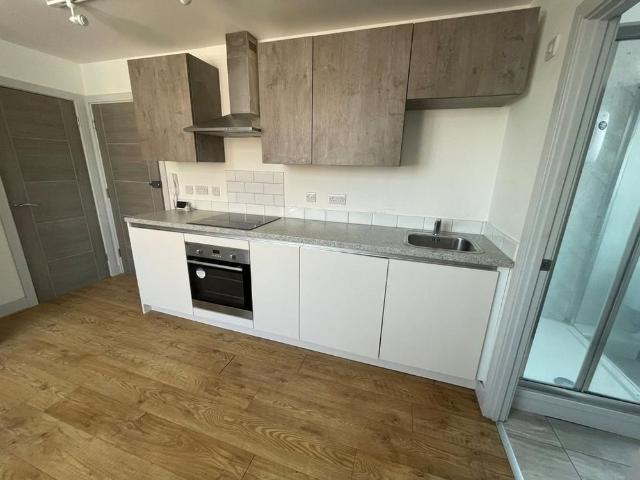 Studio for rent in West Worthing, Worthing