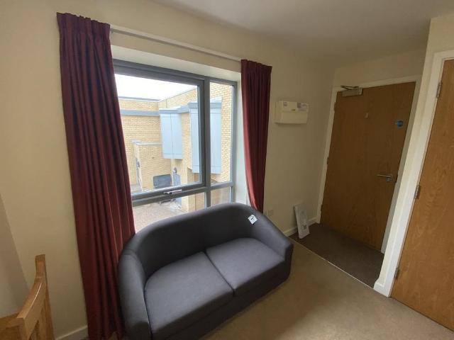 Studio for rent in Arbury, Cambridgeshire