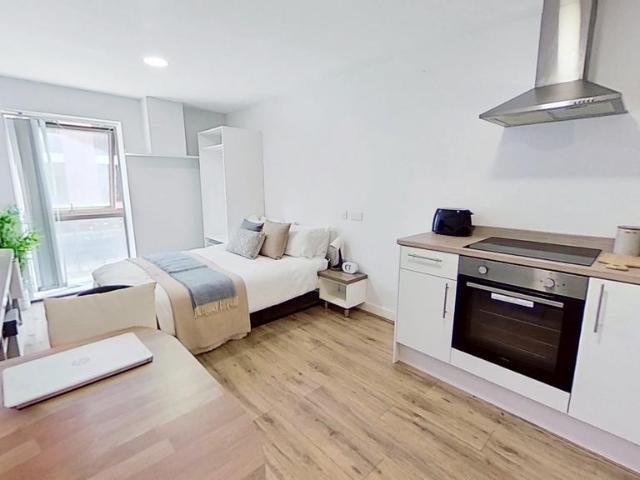 Flat for rent in St Ann's, Haddon