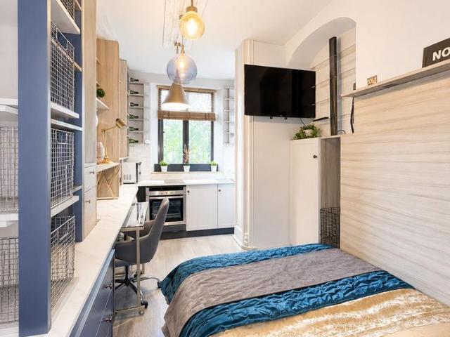 Studio for rent in Burley, West Yorkshire