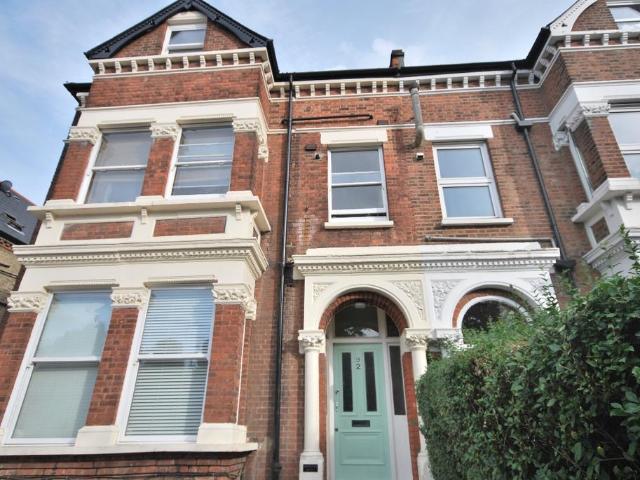 Flat for rent in Tulse Hill, Greater London