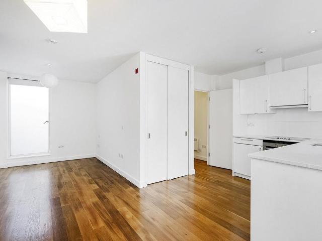 Studio for rent in Soho, Greater London