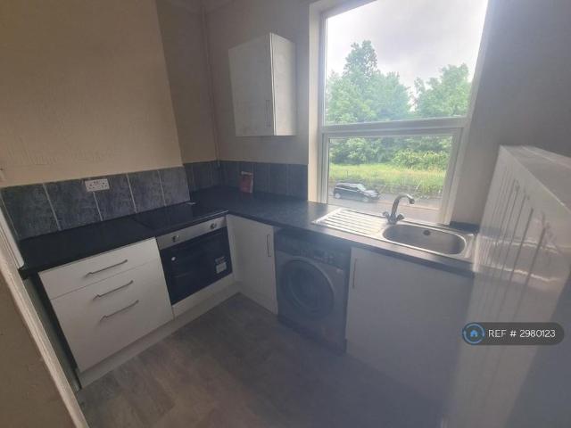 Studio for rent in The Haulgh, Lee Bank