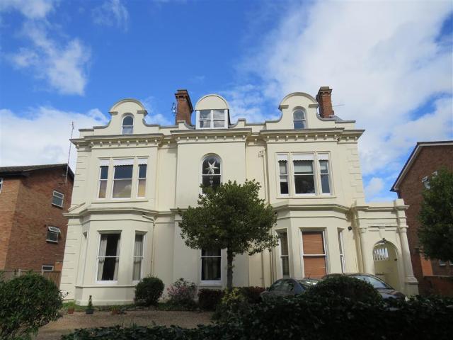 Flat for rent in Milverton, Warwick