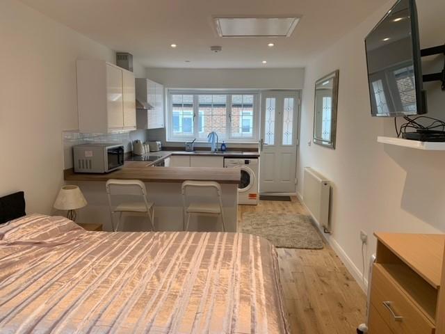 Flat for rent in Southbourne, Chichester