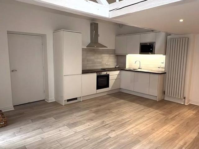 Flat for rent in Hookstone, Harrogate