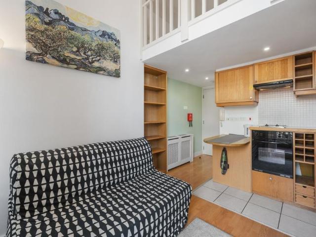Studio for rent in West Kensington, Greater London