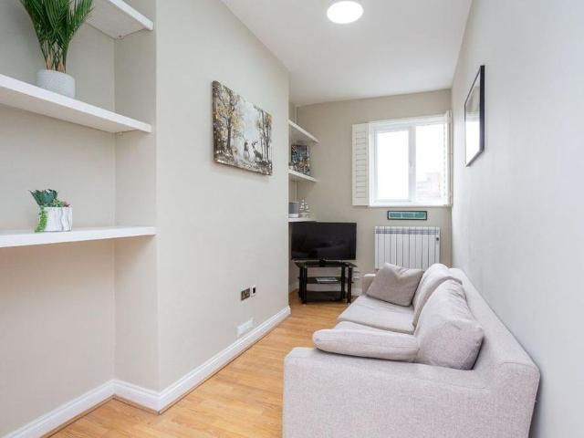 Studio for rent in North Watford