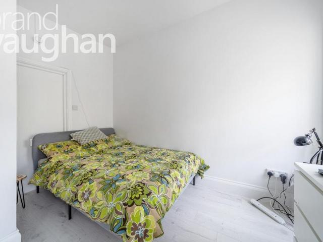 Studio for rent in Brunswick, Brighton & Hove