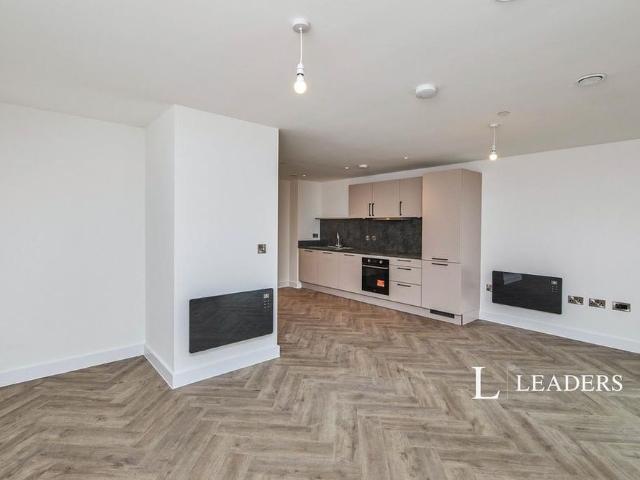 Studio for rent in New Normanton, East Midlands
