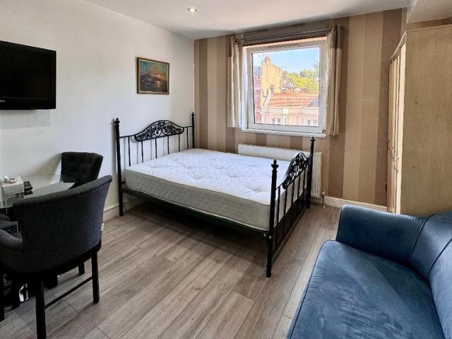 Flat for rent in South Hampstead, Isle Of Man