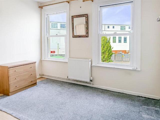Studio for rent in The Promenade, Cheltenham