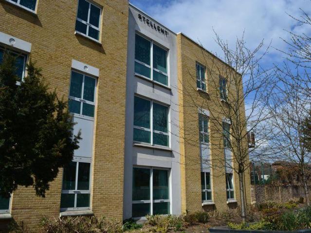 Flat for rent in Slough