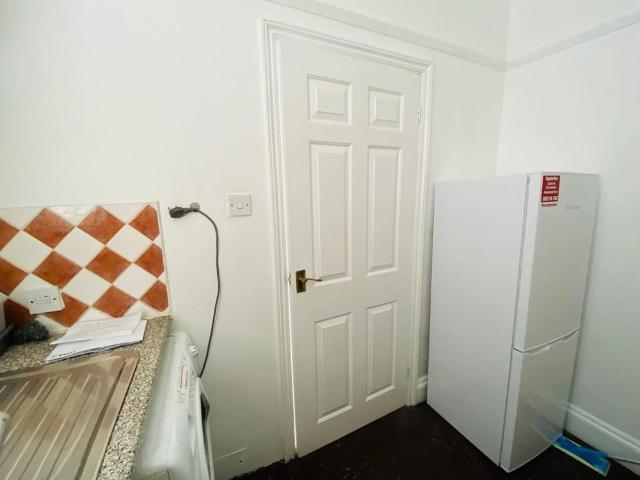 Studio for rent in Lichfield, Boley Park
