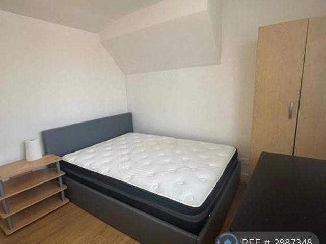 Studio for rent in Tottenham Hale, Greater London