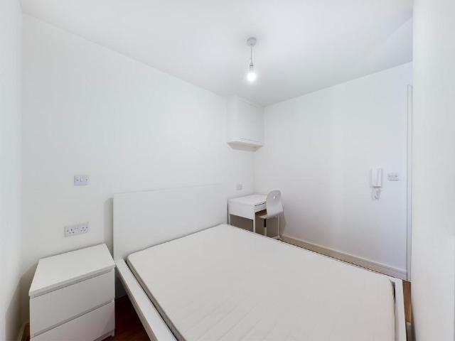Studio for rent in Ropewalks, Calderstones