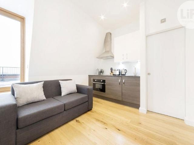 Studio for rent in Hayes, Greater London
