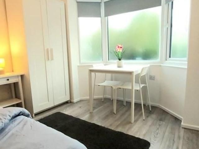 Studio for rent in Hendon Central, Greater London