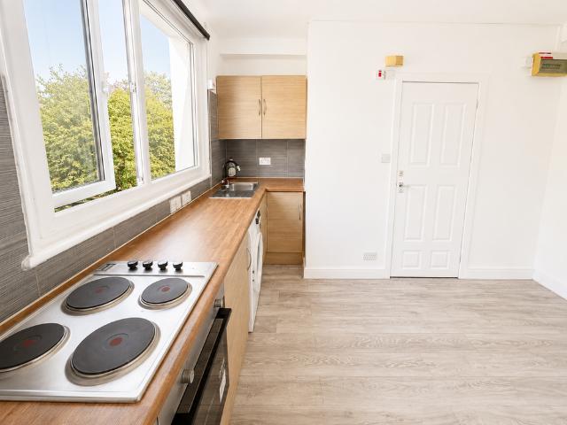 Studio for rent in London Borough of Croydon, Selhurst