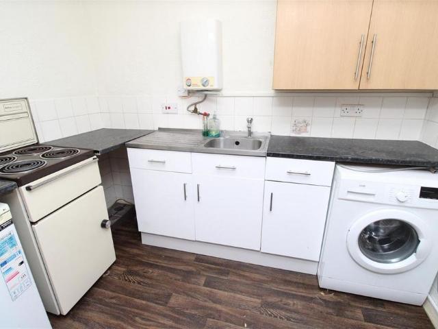 Studio for rent in Blackpool, Isle Of Man