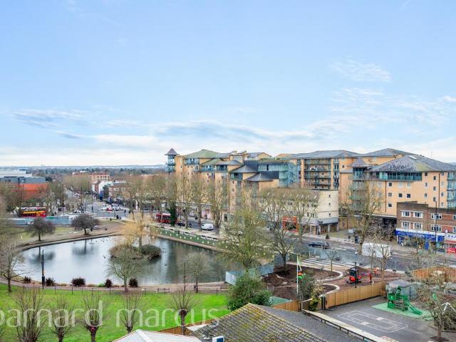 Flat for rent in London Borough of Hounslow, Feltham