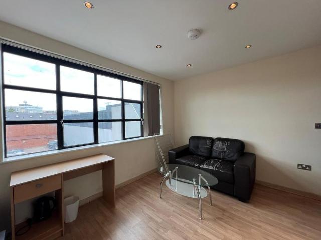 Studio for rent in Ladywood, West Midlands