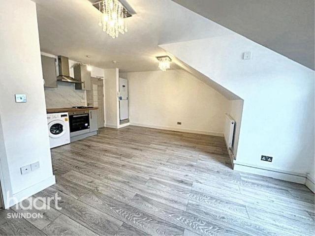 Studio for rent in Rodbourne, Swindon