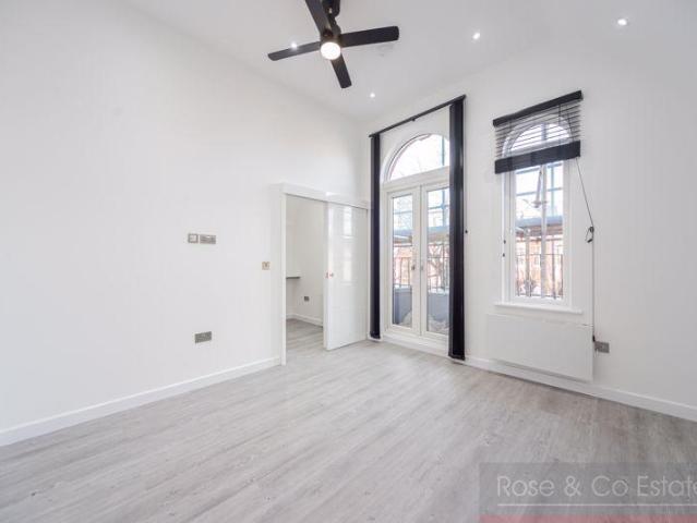 Flat for rent in Cat Hill, Isle Of Man