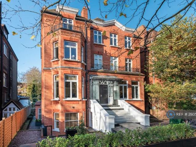 Flat for rent in Belsize Park, Greater London