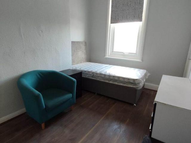 Studio for rent in Stockton-on-tees