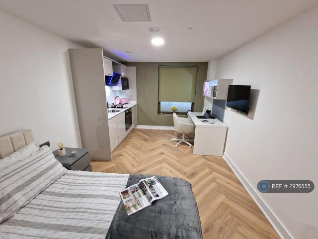 Flat for rent in Ropewalks, Calderstones