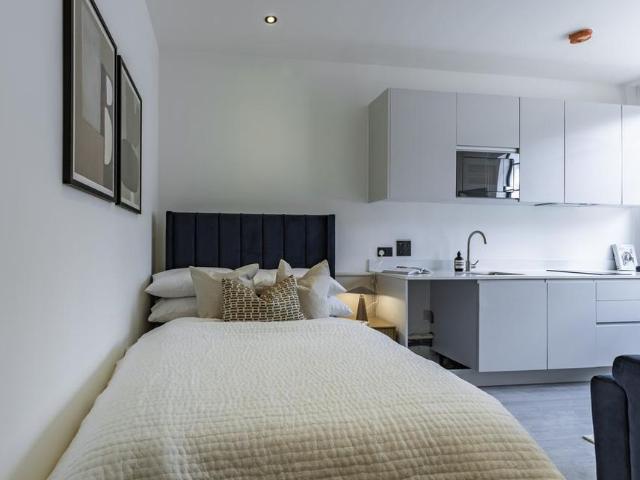 Studio for rent in City Centre, Georgia