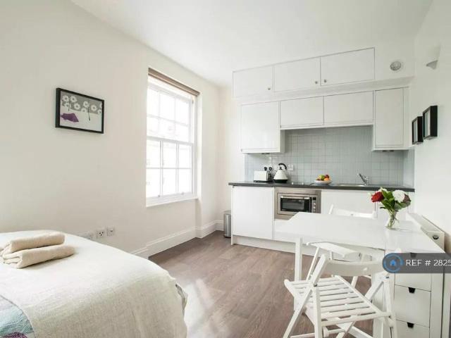 Flat for rent in Pimlico, Isle Of Man