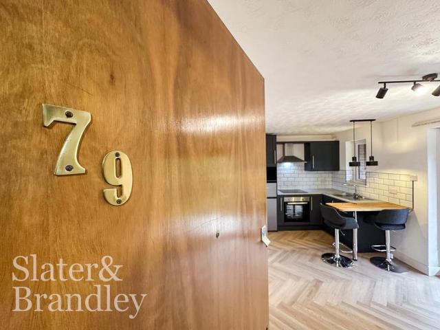 Studio for rent in Lenton Abbey, Haddon