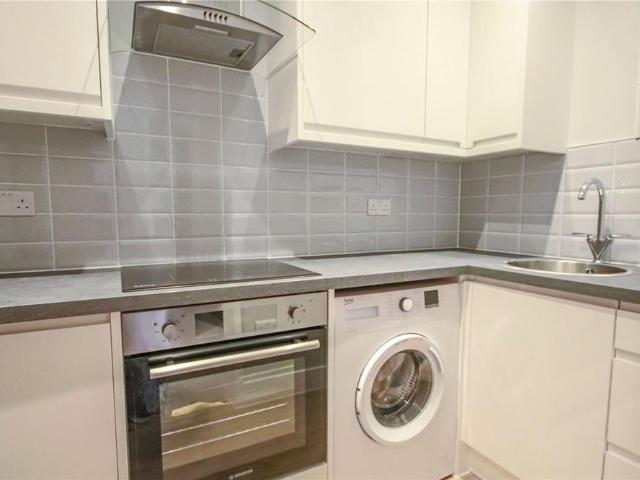Studio for rent in Easthampstead, Bracknell