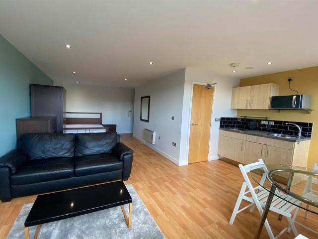 Flat for rent in Devonshire, South Yorkshire