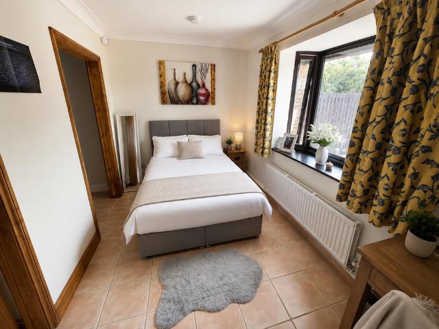 Studio for rent in Shenley Brook End, Milton Keynes
