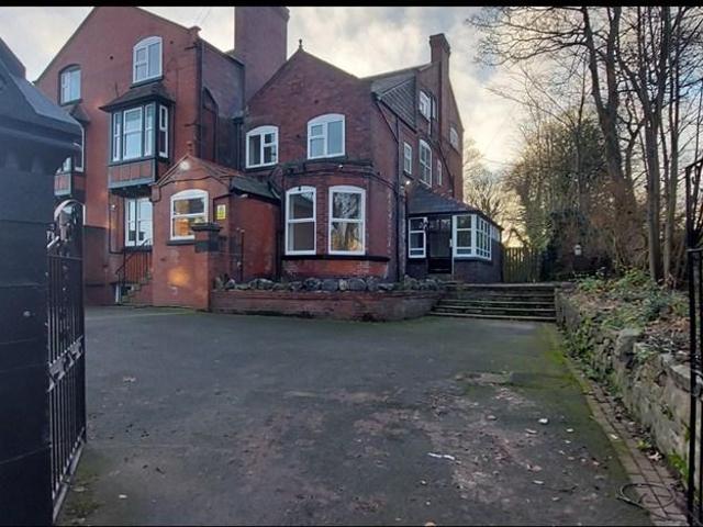 Flat for rent in Fishpool, Bury