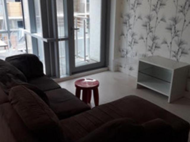 Studio for rent in Holbeck, West Yorkshire