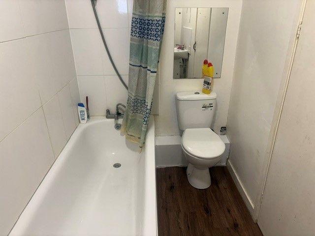 Studio for rent in Spring Park, Luton