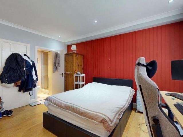 Studio for rent in London Borough of Ealing, Greater London