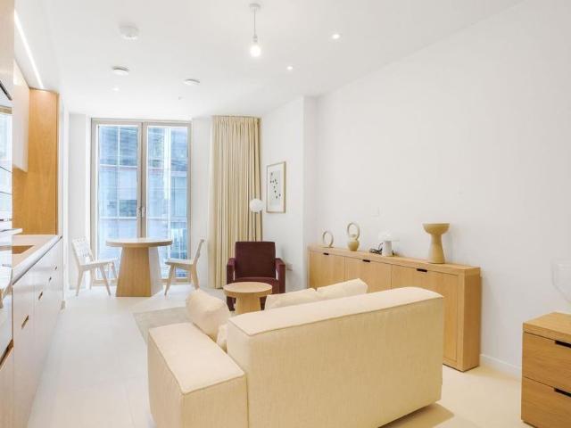 Studio for rent in The Borough, Greater London