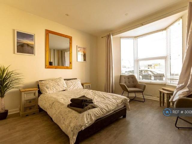 Studio for rent in Weymouth, East Dorset