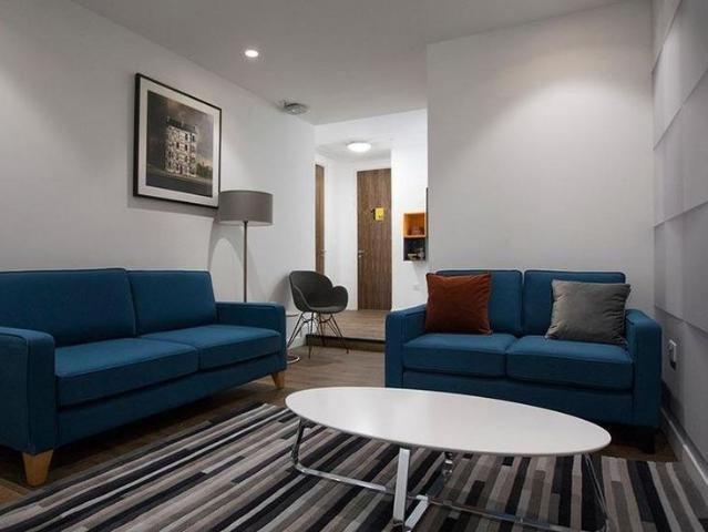 Studio for rent in Hutchesontown, Gorbals