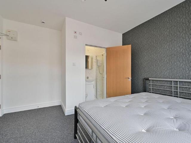 Studio for rent in Holywell Estate, Watford
